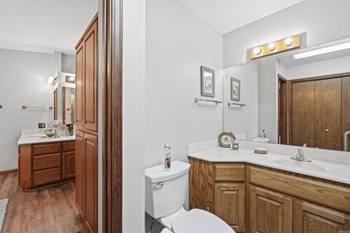 Wake up to breathtaking lake and mountain views with spectacular - photo 26