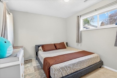 Seller is motivated to find this gorgeous home a new owner, come - photo 26