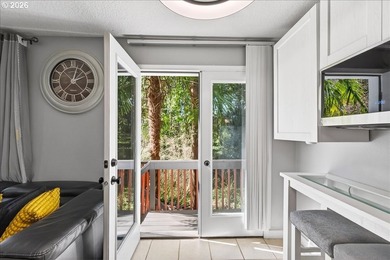 Seller is motivated to find this gorgeous home a new owner, come - photo 29
