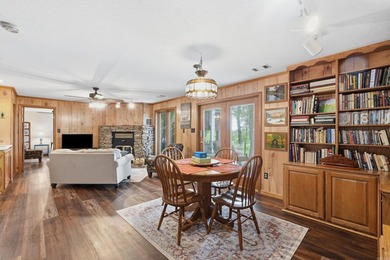 Wake up to breathtaking lake and mountain views with spectacular - photo 31