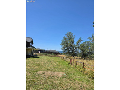 4 bed 2.5 baths stucco home, on 4.52 acres built is 2004e see - photo 31