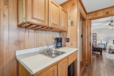 Wake up to breathtaking lake and mountain views with spectacular - photo 34