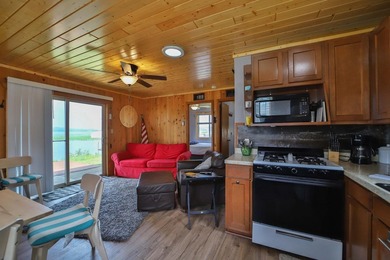 Start making unforgettable memories at this two-bedroom - photo 4