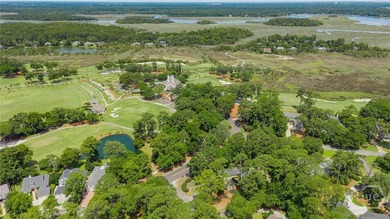 Welcome to 4 Deer Creek Lane! Full of potential and ready for - photo 2