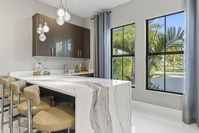 Stunning 4-bedroom, 5-bathroom lakefront estate home in - photo 9