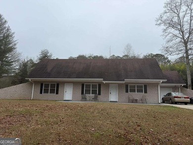 (private lake, pond, creek) Home For Sale in Carrollton Georgia