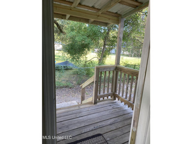 MOVE IN READY! NOT IN FLOOD ZONE! Great for first time home - photo 14