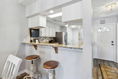 Beautiful one-story lakefront home offering breathtaking - photo 16