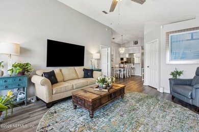 Beautiful one-story lakefront home offering breathtaking - photo 23