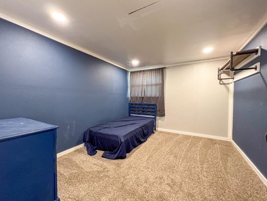 Remodeled home only 5 miles from Colville overlooking the south - photo 29