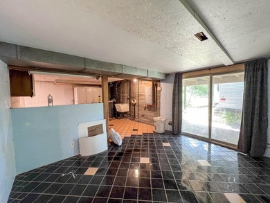 Remodeled home only 5 miles from Colville overlooking the south - photo 30