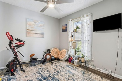 Beautiful one-story lakefront home offering breathtaking - photo 33