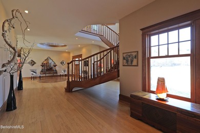 The Definition of Ultimate Privacy! A masterpiece of a home - photo 36