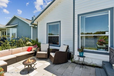 Beautiful one-story lakefront home offering breathtaking - photo 37