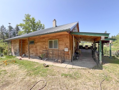 Remodeled home only 5 miles from Colville overlooking the south - photo 37