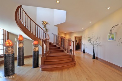 The Definition of Ultimate Privacy! A masterpiece of a home - photo 41