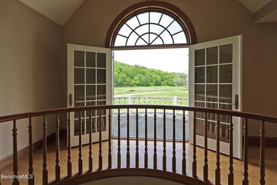 The Definition of Ultimate Privacy! A masterpiece of a home - photo 44