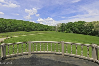 The Definition of Ultimate Privacy! A masterpiece of a home - photo 45