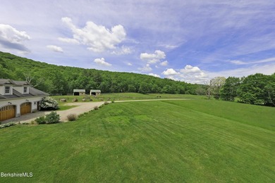 The Definition of Ultimate Privacy! A masterpiece of a home - photo 46