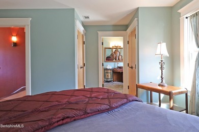 The Definition of Ultimate Privacy! A masterpiece of a home - photo 51