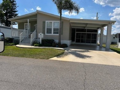 Lake Lot For Sale in Lake Placid, Florida