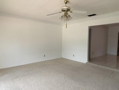 Beautiful lakefront home in the heart of Pasadena Lakes - photo 14