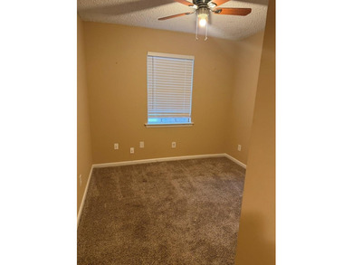 Nice brick home on corner lot with 3 nice size bedrooms, 2 baths - photo 15