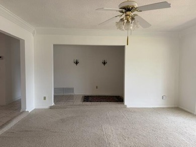 Beautiful lakefront home in the heart of Pasadena Lakes - photo 17