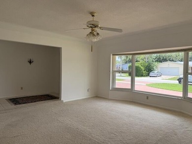 Beautiful lakefront home in the heart of Pasadena Lakes - photo 18