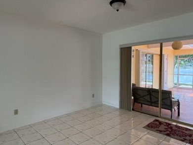Beautiful lakefront home in the heart of Pasadena Lakes - photo 20