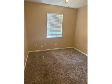 Nice brick home on corner lot with 3 nice size bedrooms, 2 baths - photo 20
