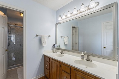 Amazing 2BR/2.5BA end-unit townhome located in the heart of - photo 22
