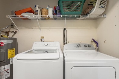 Amazing 2BR/2.5BA end-unit townhome located in the heart of - photo 25