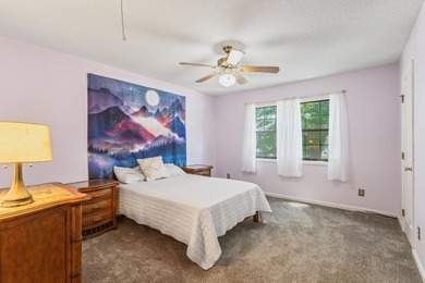 Amazing 2BR/2.5BA end-unit townhome located in the heart of - photo 28