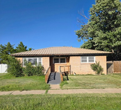 Lake Meredith Home For Sale in Fritch Texas