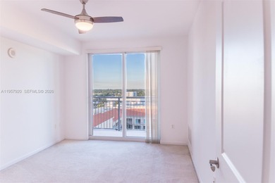 Beautiful unit in high floor with spectacular view of city