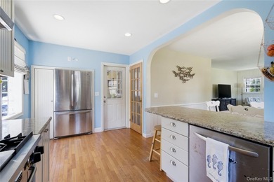 Welcome to this beautifully updated 4/5-bedroom Dutch - photo 13
