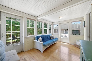 Welcome to this beautifully updated 4/5-bedroom Dutch - photo 15