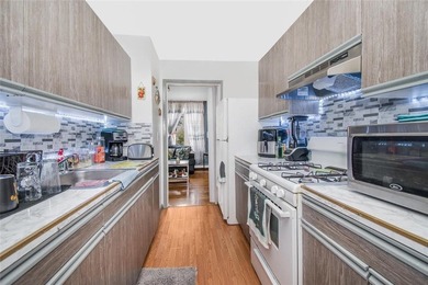 Immaculate 2 Family semi attached home built in 1991 located in - photo 7