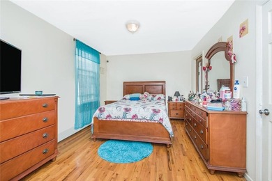 Immaculate 2 Family semi attached home built in 1991 located in - photo 9