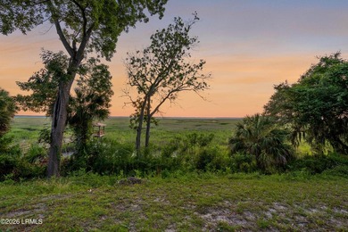 A perfect blend of waterfront serenity and everyday comfort - photo 24