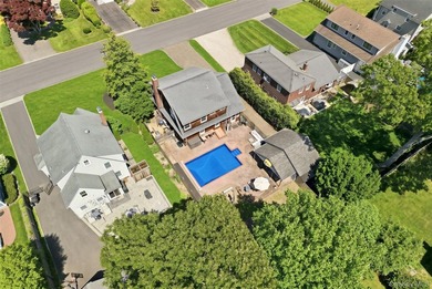 Welcome to this beautifully updated 4/5-bedroom Dutch - photo 36