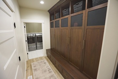 The pinnacle of craftsmanship, this custom palatial rambler - photo 46