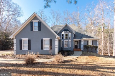 Lake Home For Sale in Newnan, Georgia