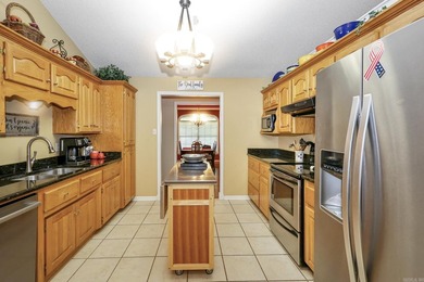 Welcome to this lovely home located in a highly sought-after - photo 11