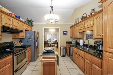 Welcome to this lovely home located in a highly sought-after - photo 13