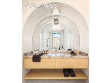 Welcome to 96 Franklin Street a once in a lifetime opportunity - photo 13
