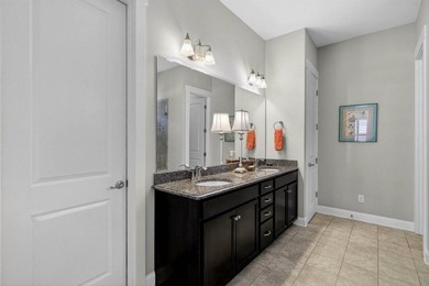 Welcome to this beautifully maintained 4 bedroom, 3.5 bath home - photo 31