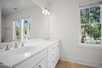HUGE PRICE REDUCTION!!! DOWNTOWN and TURN KEY!!!! This - photo 39
