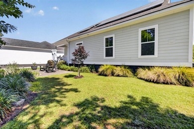 Welcome to this beautifully maintained 4 bedroom, 3.5 bath home - photo 43
